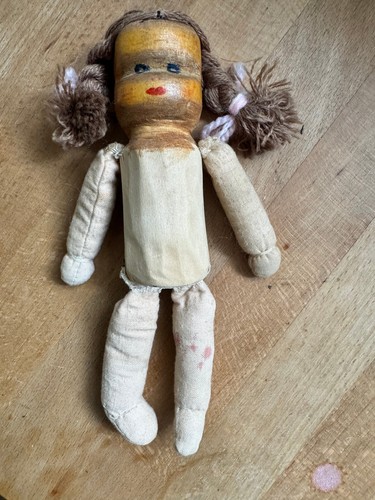 Holzpuppe sehr alt - ,, etwa
