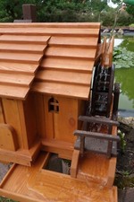 Wassermühle aus kiefernholz - wassermühle,