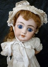 Simon & Halbig 1039, antike