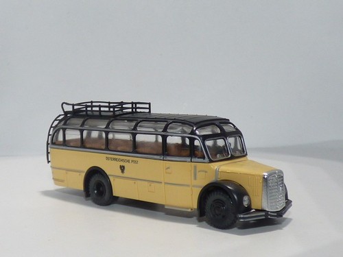 Roco saurer bus - roco,