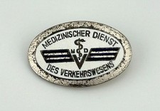 DDR Schwesternbrosche des