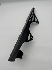 Suzuki SFV 650 Gladius Kettenschutz Alu schwarz E6423