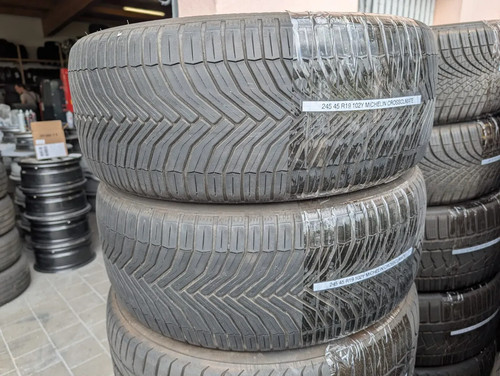 Allwetterreifen 245 r19 - 245/45,