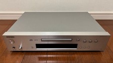 ONKYO C 7030 CD Player Silver