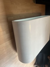 Couchtisch weiß lackiert, gebraucht, in gutem Zustand, mit elegantem Glaseinsatz