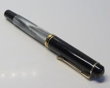 Pelikan Füllfederhalter M 200