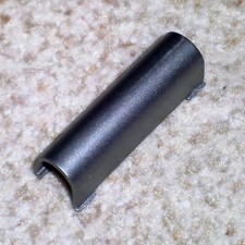 AMILO D 7830, EINE Scharnierabdeckungen; GEBRAUCHT !!!