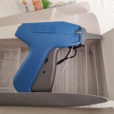 Etikettierpistole Dagger STD, Ersatznadel und viele Heftfäden