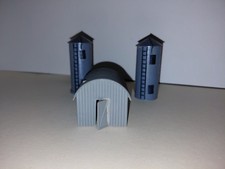 Silo Bahngebäude Tankanlage