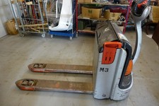 Linde Elektrohubwagen Ameise