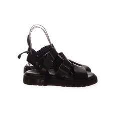 Dr. Martens, Sandalen