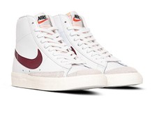 EU Größe 44,5 - Nike Blazer