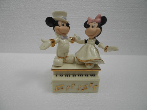 Mickey minnie s magical - &, minnie's