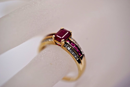 Exklusiver rubin diamant - diamant, ring