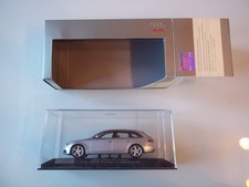 Audi A4 Avant 3,2 quattro (8K)