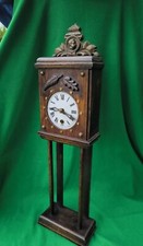 Alte Holzuhr Säulenuhr