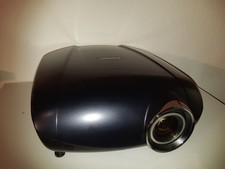 High End Beamer Mitsubishi HC6800 Heimkino nur 219 Stunden