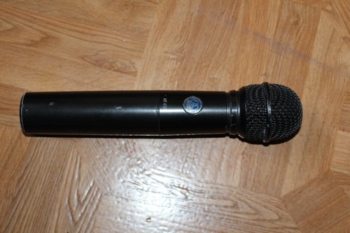 Kabelloses mikrofon akg - akg, ht