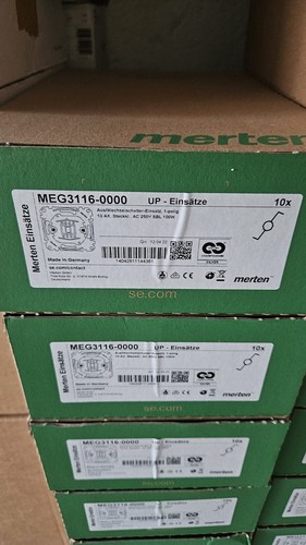 Merten ac 250 v - ac,
