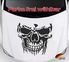 Totenkopf Motorhaube Seiten