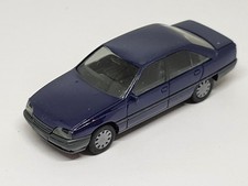 Opel Omega GLS dunkelblau  von Herpa Modellauto (10A)