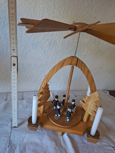 Aus ddr zeit tischpyramide mit - zeit,