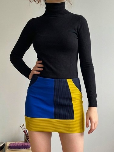 Versace 2010 vintage podium - versace,