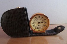Reisewecker Quartz, Roger Lascelles, London, klein und praktisch