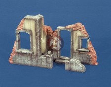 Royal Model 1/35 House Ruin