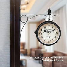 Wanduhr Doppelseitige