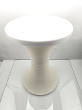 DDR Hocker Tulpenhocker Vollplasthocker Anett weiß Badhocker 60er 70er Vintage