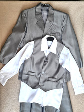 Anzug Set Gr. 128/134 grau -