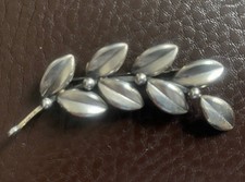 Wunderschöne Silberbrosche