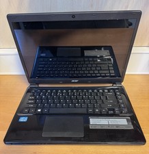 Acer Aspire E1-470P, Optisch