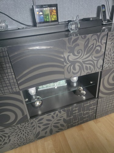 Gut erhaltenes sideboard - gut,