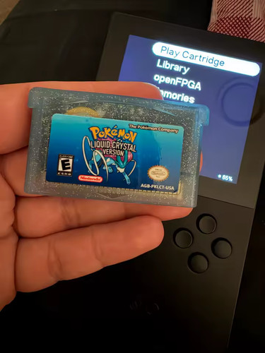 Pokemon liquid crystal gameboy - pokemon,