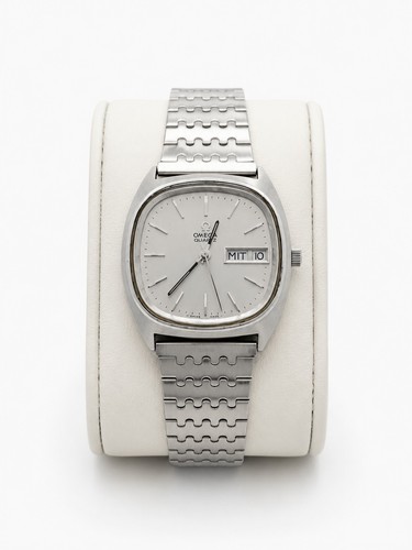 Vintage omega quartz - omega,