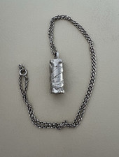 Designer Halsanhänger mit