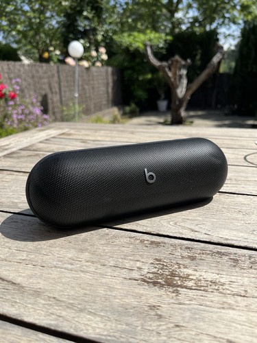 Beats pill 2024 partially - pill,