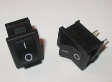 2 Mini Einbau Geräte Schalter