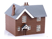 Kestrel GMKD31 - Backsteinhaus