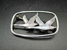 HANS JENSEN 'HJ 925' STERLINGSILBER - 2 SCHWÄNE IM FLUG BROSCHE