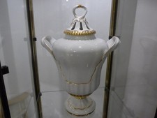 Fürstenberg Deckelvase Prunk-Amphore Potpourri Gold Muschelvase