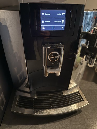 Jura kaffeevollautomat - e8,