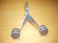 Octanorm Messestand Glashalter 2- Fach M 1380 horizontal