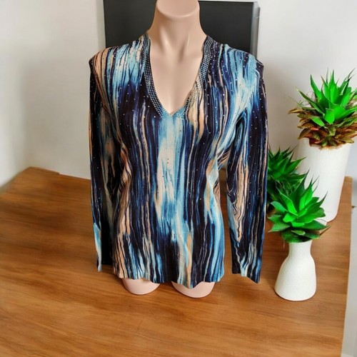Carmen marc valvo neck - valvo, v-neck