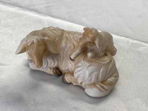 Krippenfigur schaf liegend - schaf, mit
