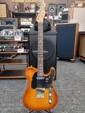 FENDER 2025 American Performer