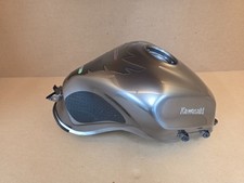 Kawasaki Z1000SX Benzin