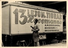 Foto Zirkus Krone, Zirkuswagen